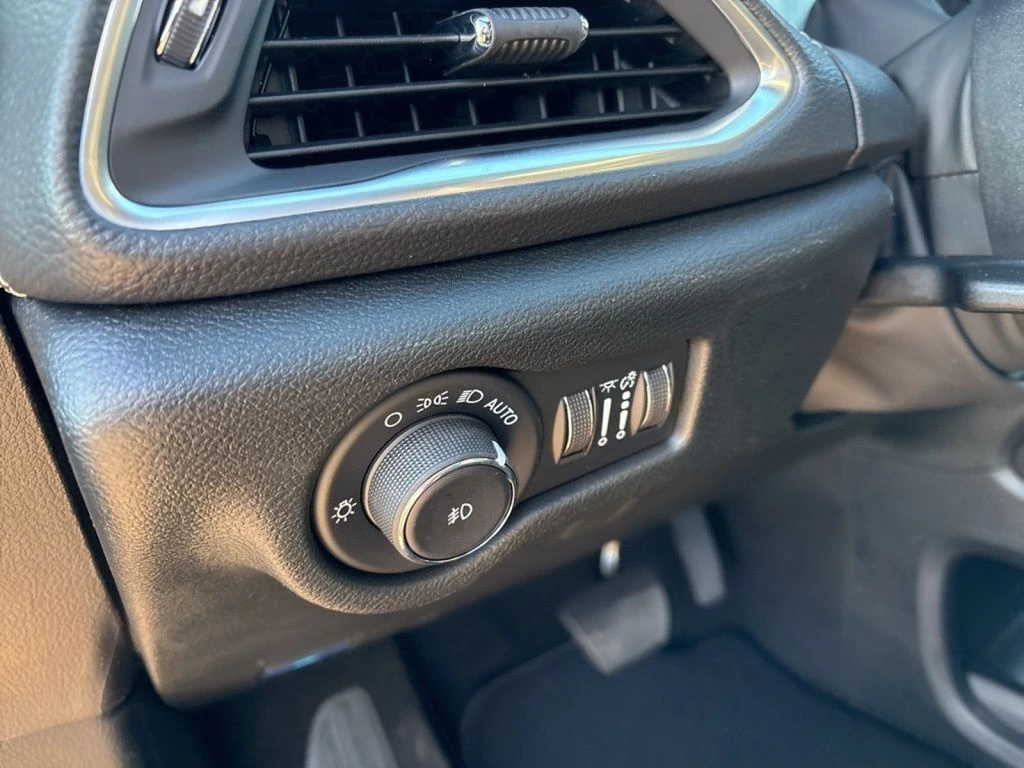 2026 Chrysler Pacifica Limited - Photo 36