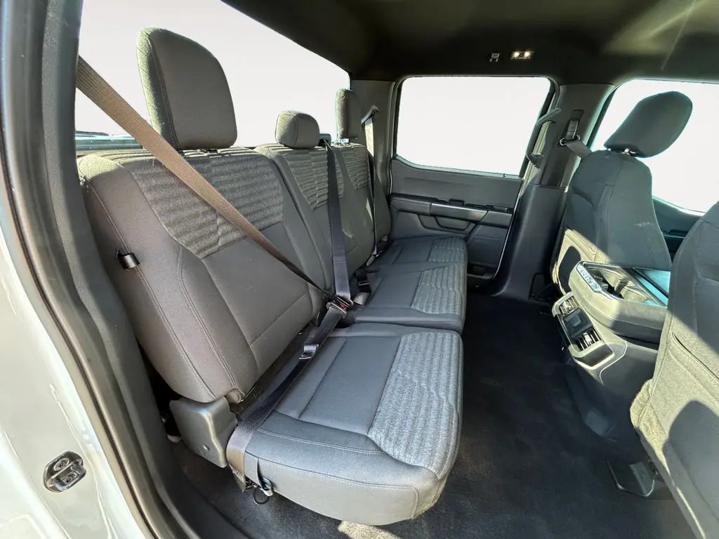 2023 Ford F-150 XL photo 11