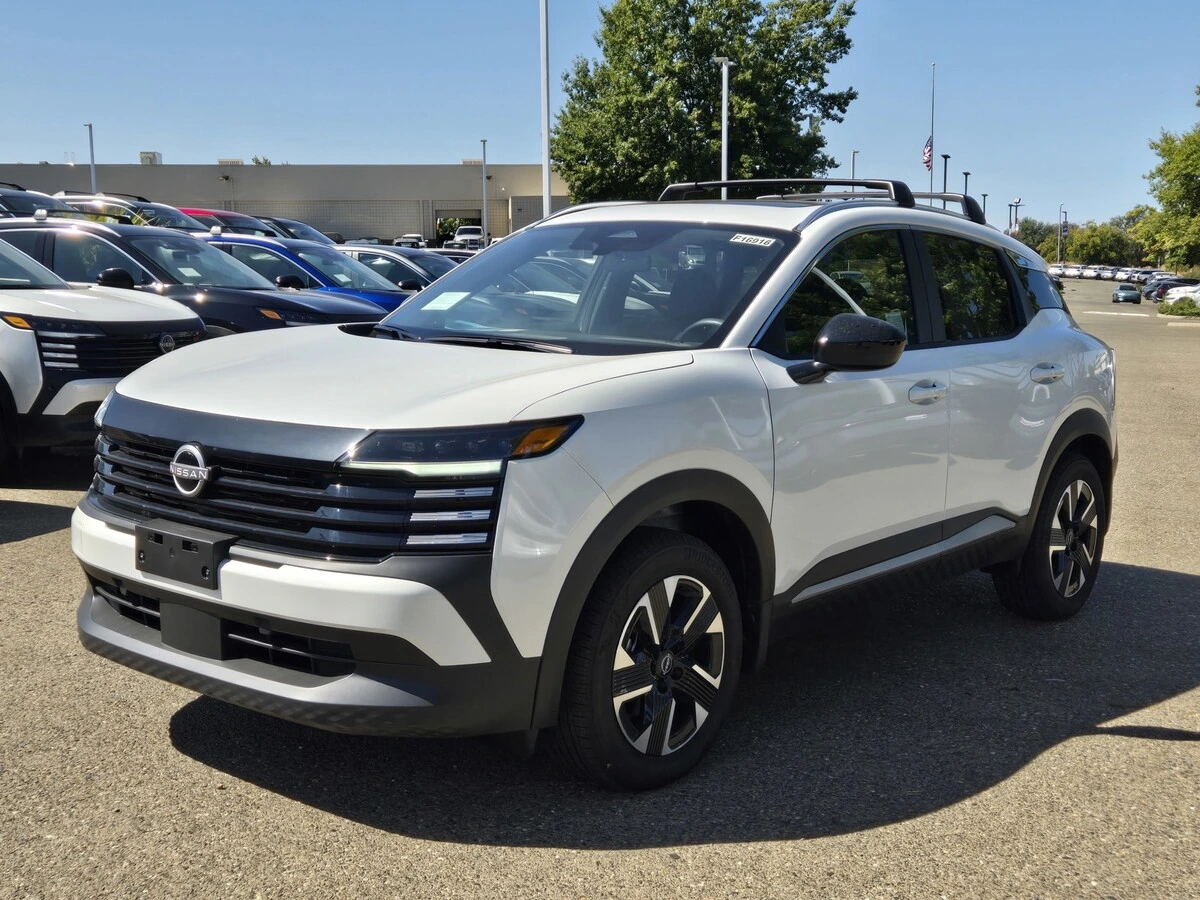 2026 Nissan KICKS SV AWD - Photo 8