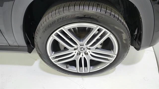 2026 Mercedes-Benz GLS 37