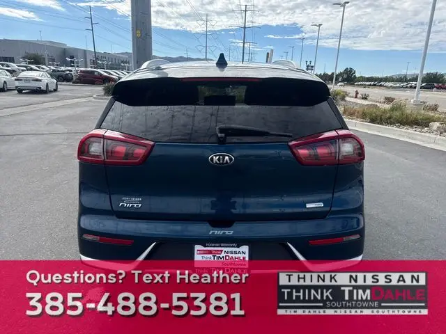 2018 Kia Niro FE LX photo 3