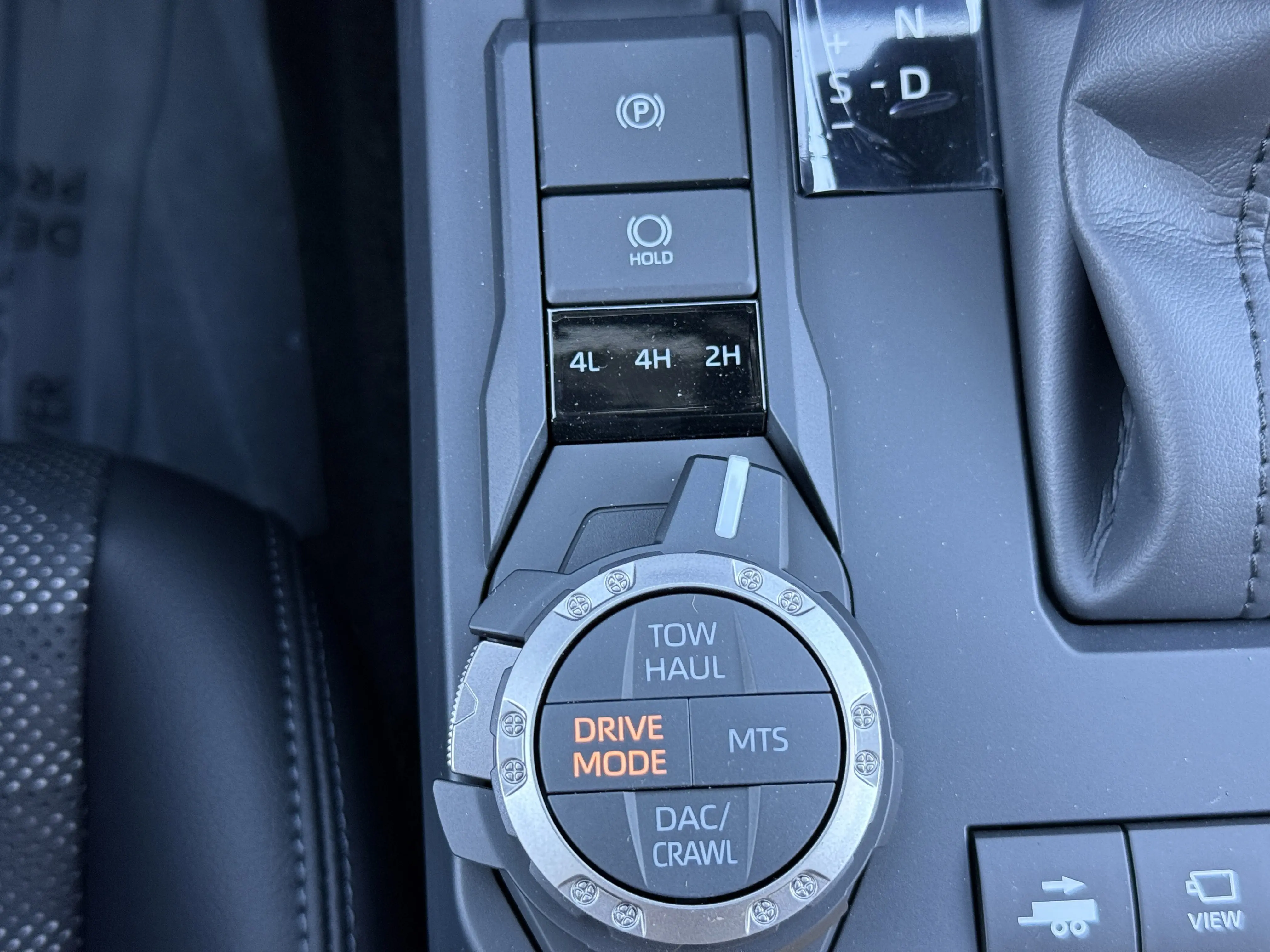 2025 Toyota Tacoma TRD Double Cab photo 24