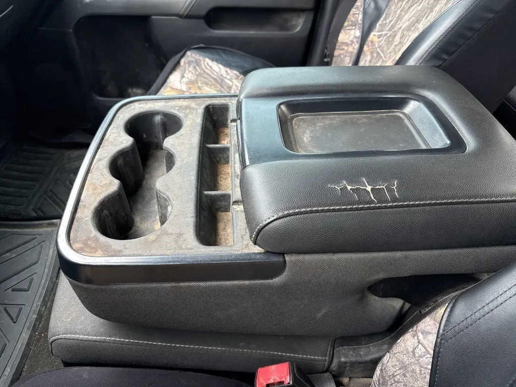 2015 Chevrolet Silverado 1500 LT1 photo 11