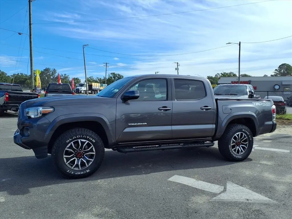 2021 Toyota Tacoma SR5 photo 4