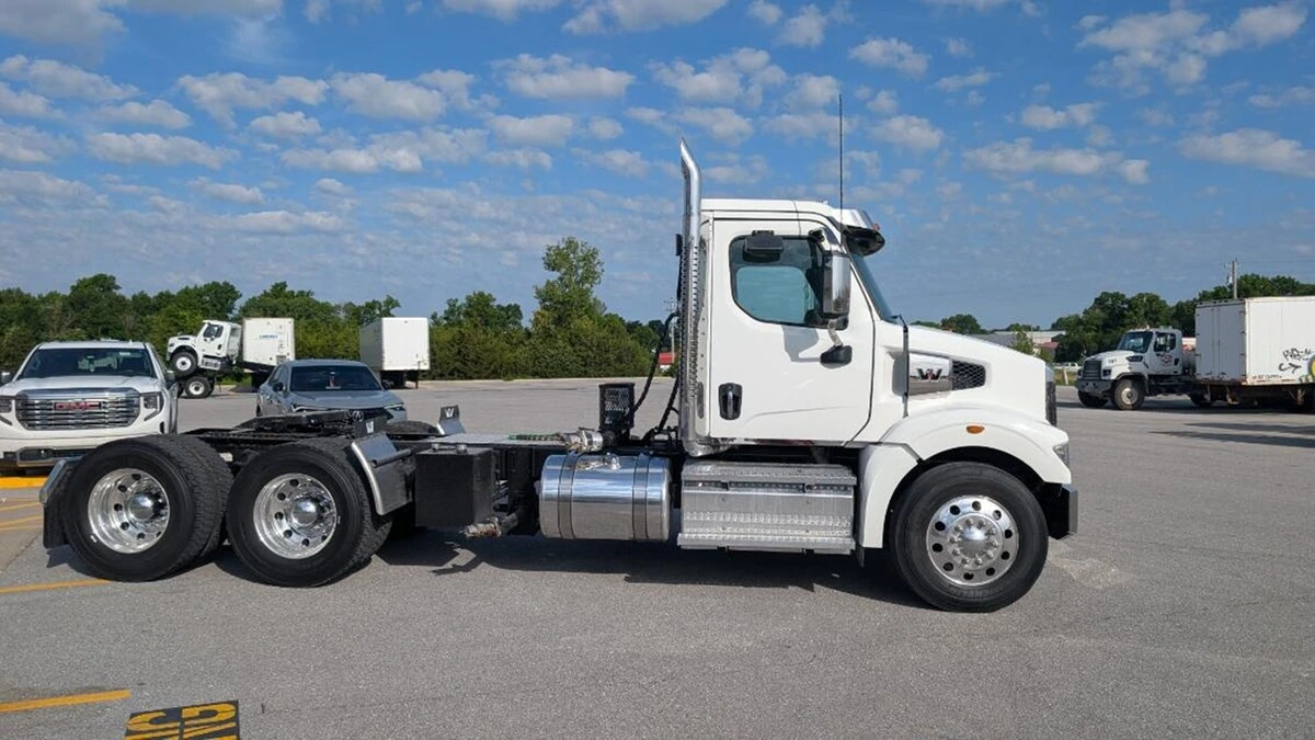 2024 Western Star 47X — photo 4