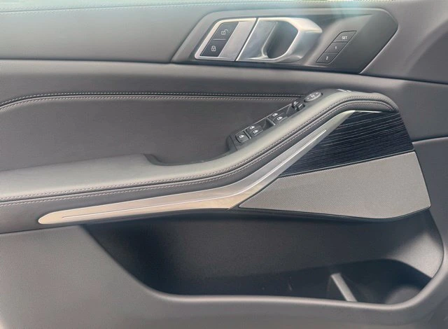 2026 BMW X5 40i - Photo 12