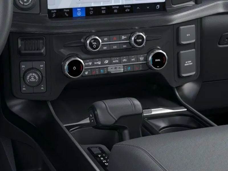 2025 Ford F-150 Lariat photo 8