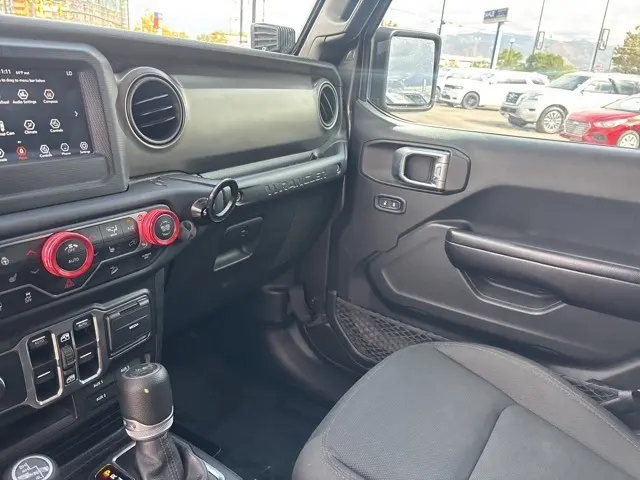 2019 Jeep Wrangler Unlimited Sport S photo 18