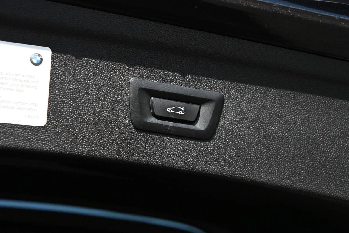 2024 BMW iX Base - Photo 28