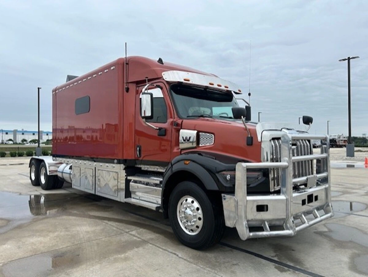 2025 Western Star 49X — photo 6