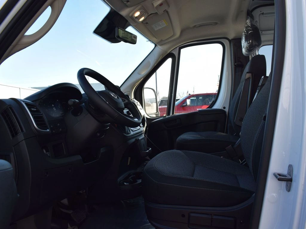 2024 RAM ProMaster Window Van Base - Photo 13