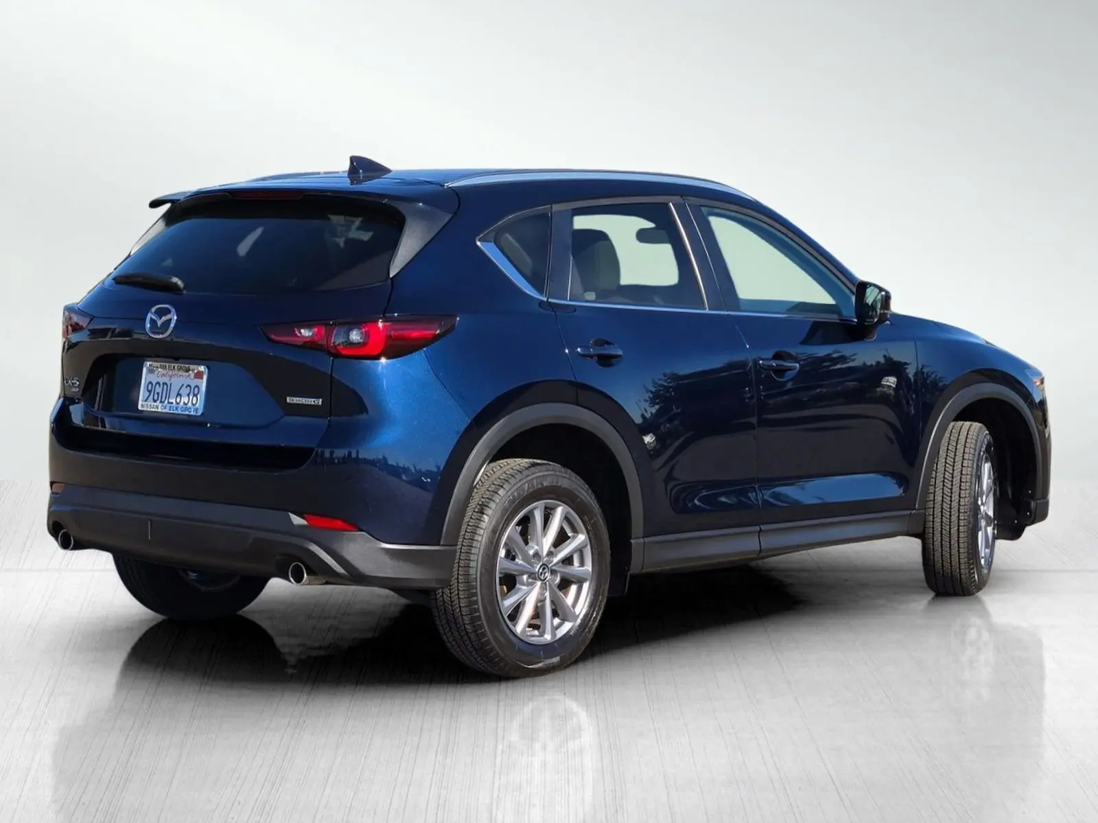 2023 Mazda CX-5 2.5 Select photo 4