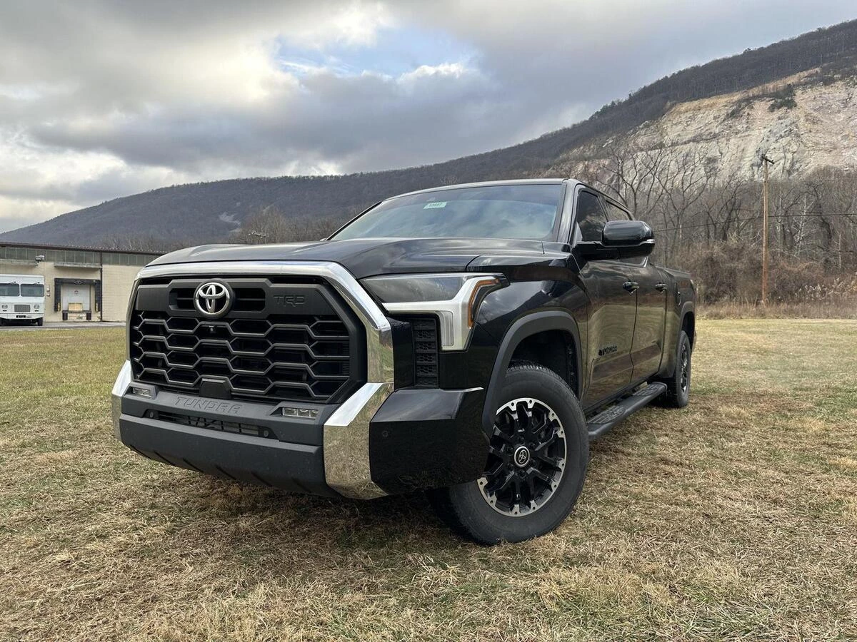 2022 Toyota Tundra SR5