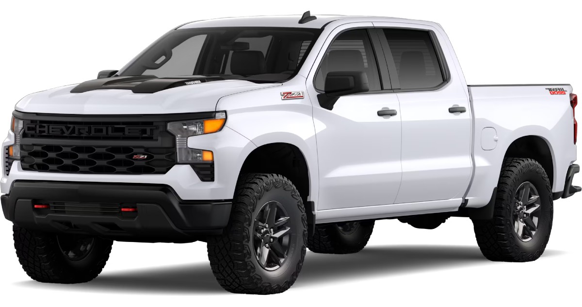 2025 Chevy Silverado 1500 Custom Trail Boss Exterior Driver Side Front Profile