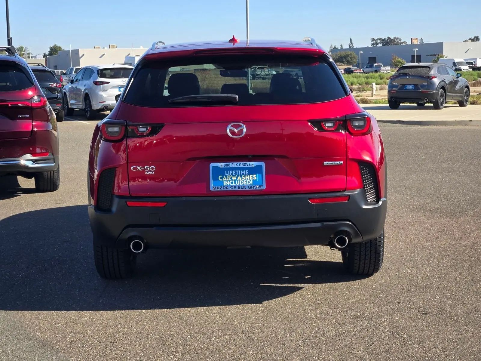2024 Mazda CX-50 2.5 S Premium photo 3