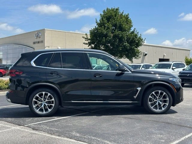 2026 BMW X5 40i - Photo 8
