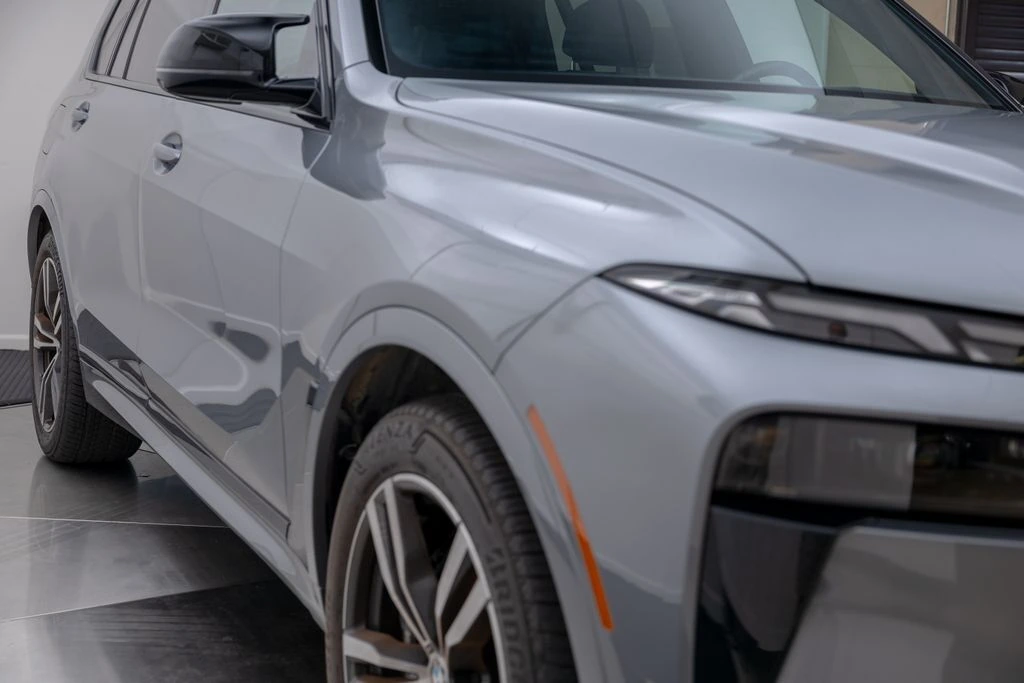 2025 BMW X7 M60i - Photo 9