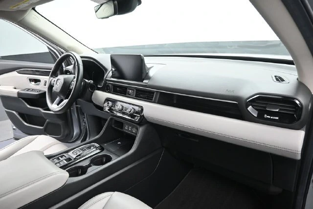 2025 Honda Pilot EX-L - Photo 24