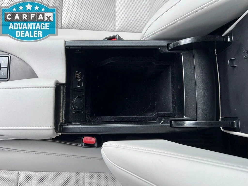 2021 Lexus RX Hybrid 450h - Photo 16
