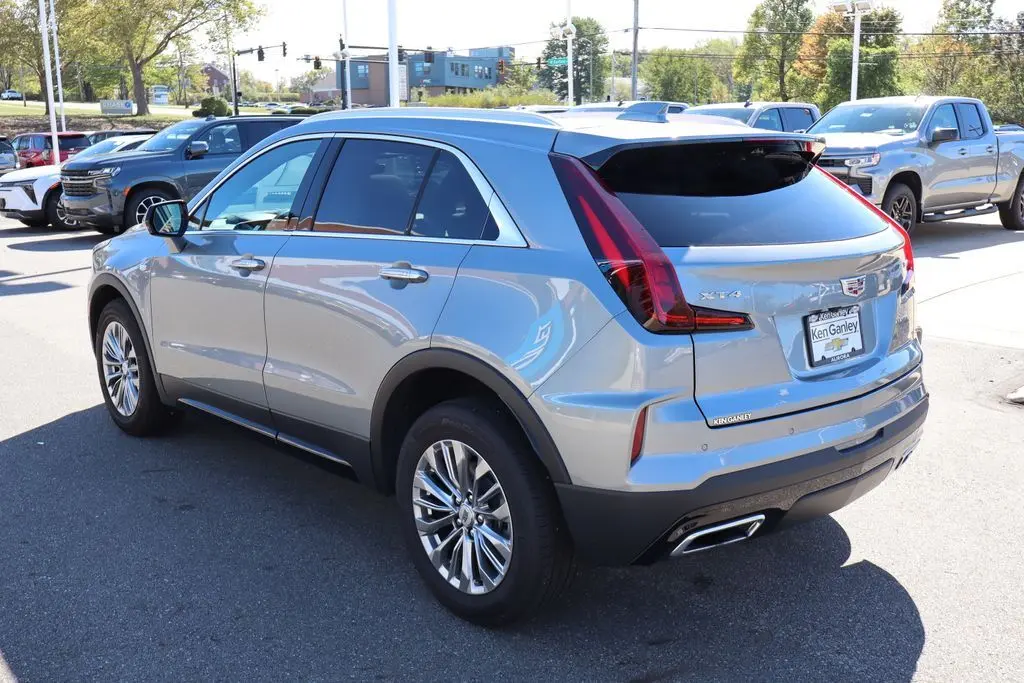 2024 Cadillac XT4 Premium Luxury photo 27
