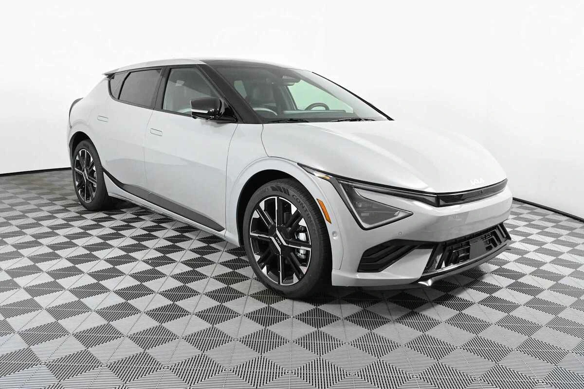 2026 Kia EV6 GT-Line AWD's photo