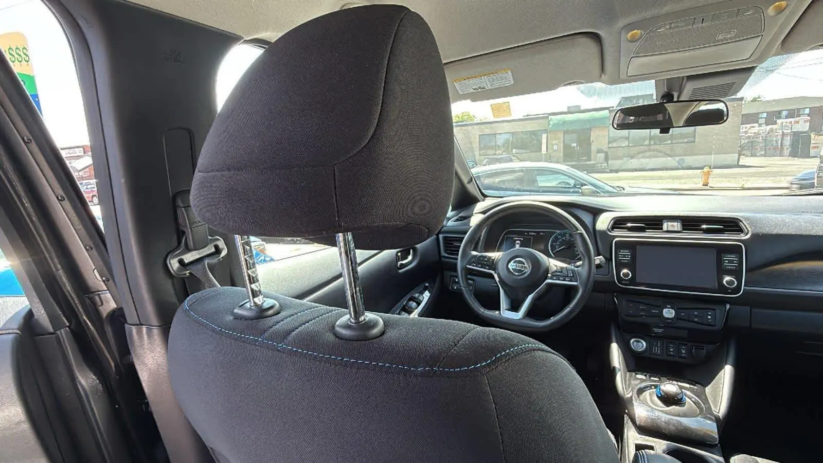 2021 Nissan Leaf SV Plus photo 20
