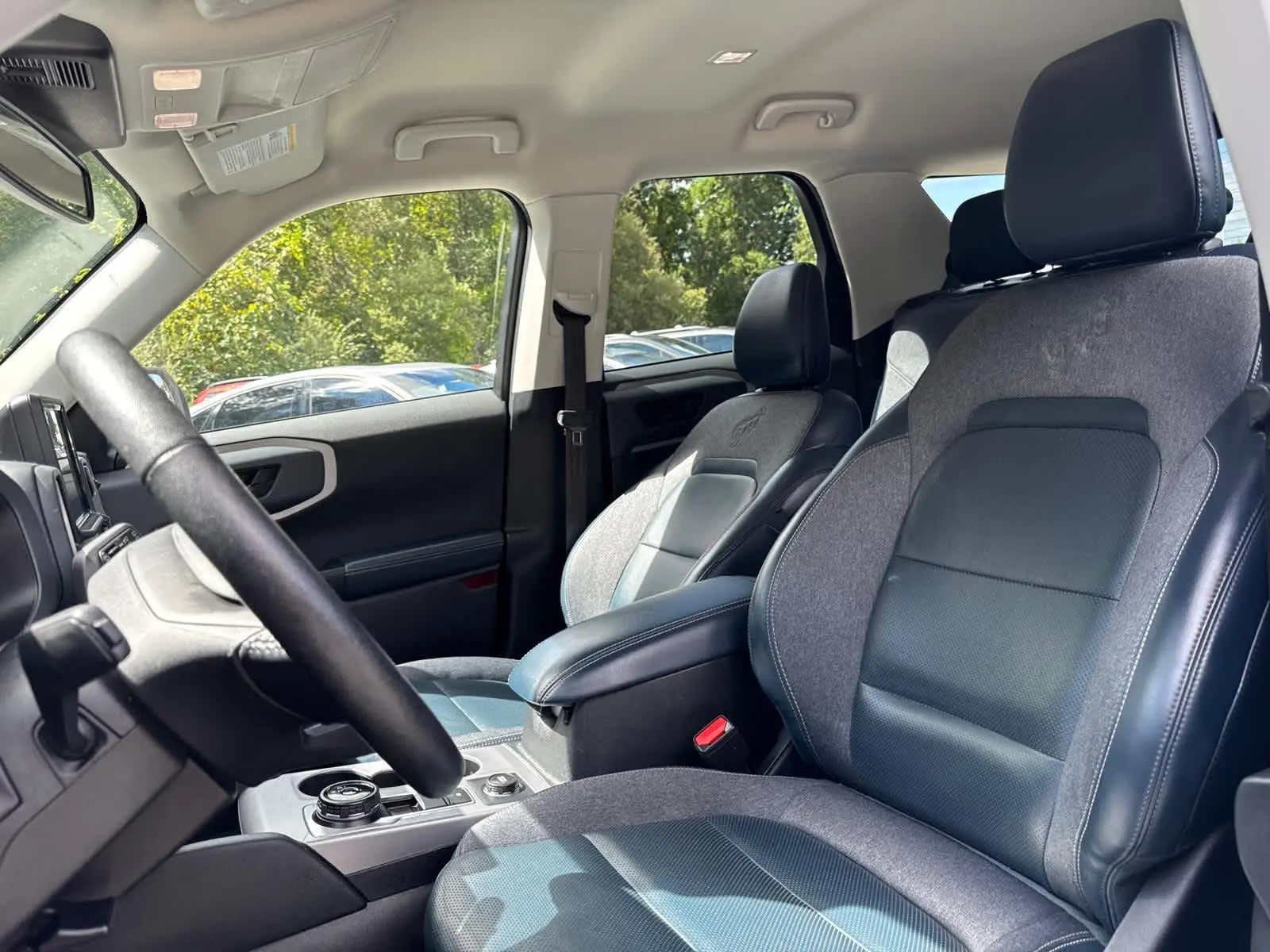 2021 Ford Bronco Sport Outer Banks photo 13