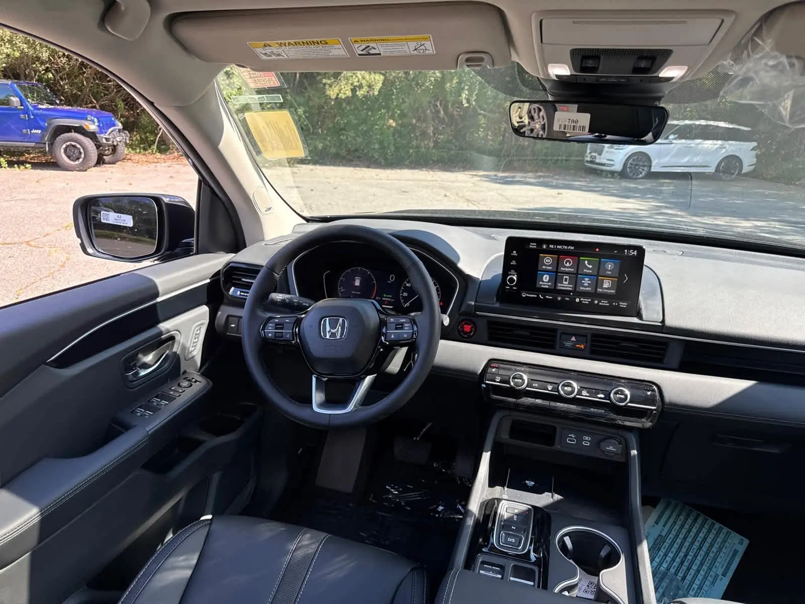 2025 Honda Pilot Touring photo 32
