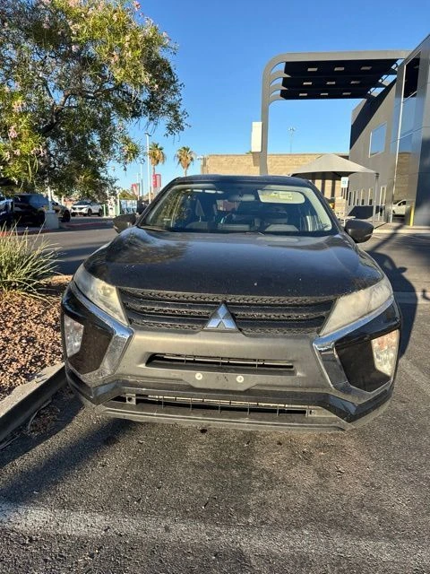 2019 Mitsubishi Eclipse Cross LE S-AWC's photo