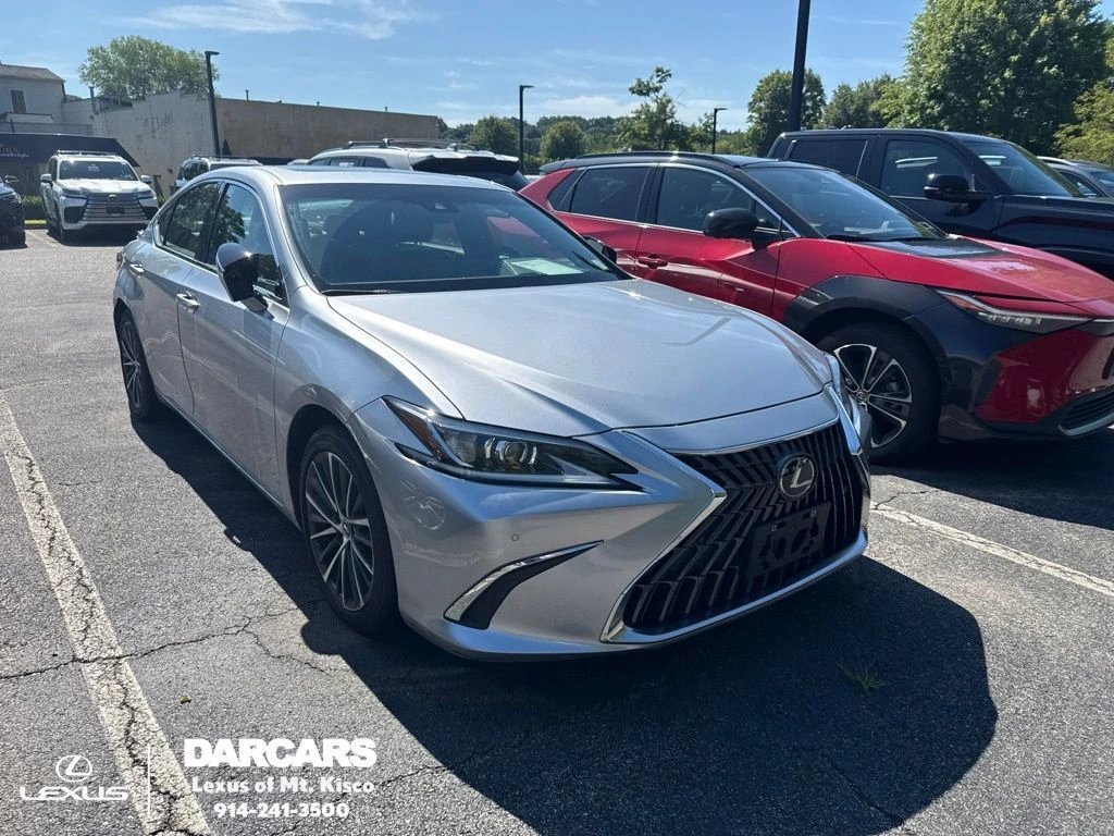 2023 Lexus ES