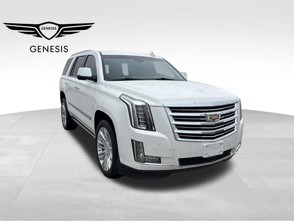 2018 Cadillac Escalade AWD Platinum's photo