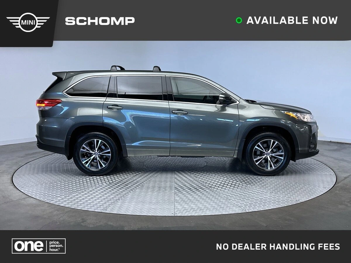 2017 Toyota Highlander LE