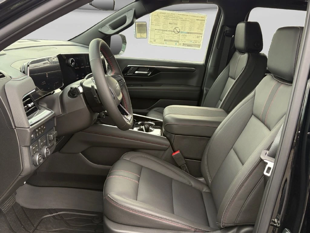 2026 Chevrolet Suburban RST - Photo 21