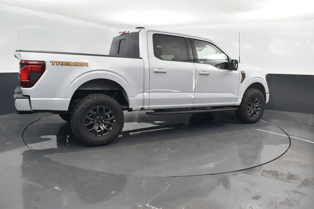 2025 Ford F-150 Tremor photo 2