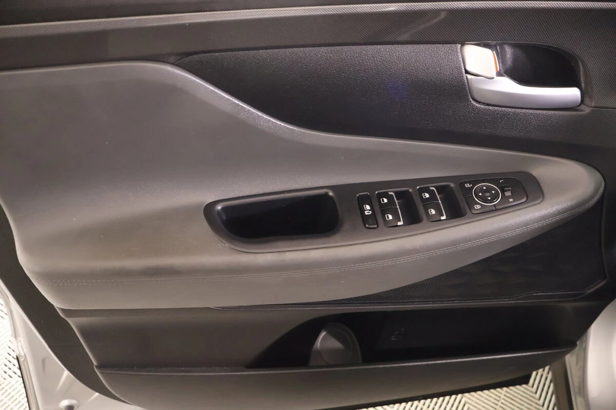 2023 Hyundai Santa Fe SEL - Photo 15