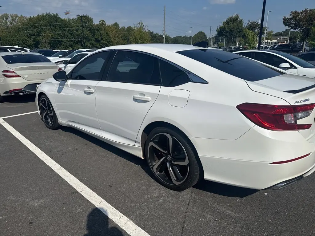 2022 Honda Accord Sport photo 4