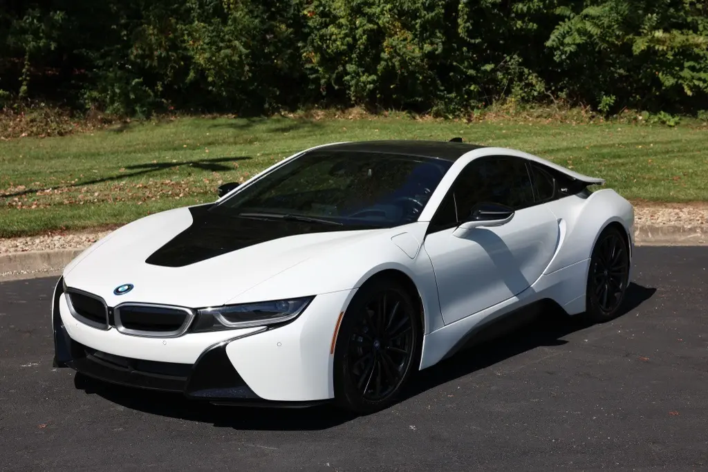 2019 Bmw i8 photo 2