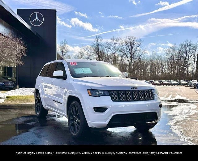 2019 Jeep Grand Cherokee Altitude