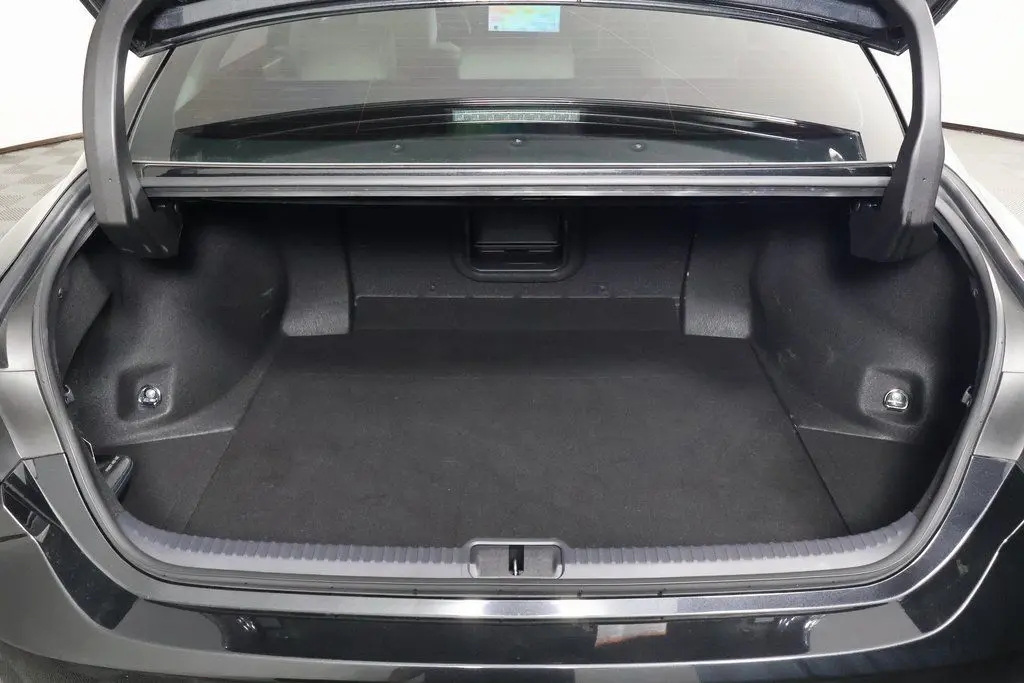 2025 Lexus ES 300h Base photo 13