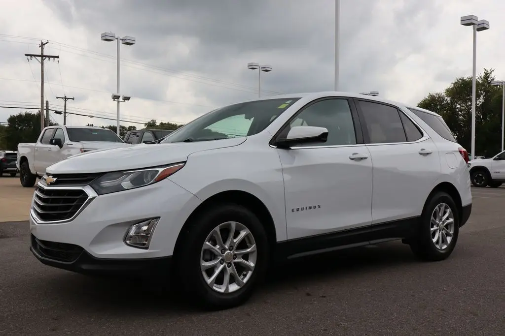 2019 Chevrolet Equinox LT photo 4