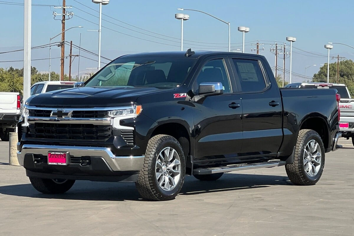 2026 Chevrolet Silverado 1500 LT - Photo 9