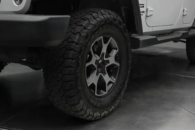 2015 Jeep Wrangler Unlimited Sport photo 7