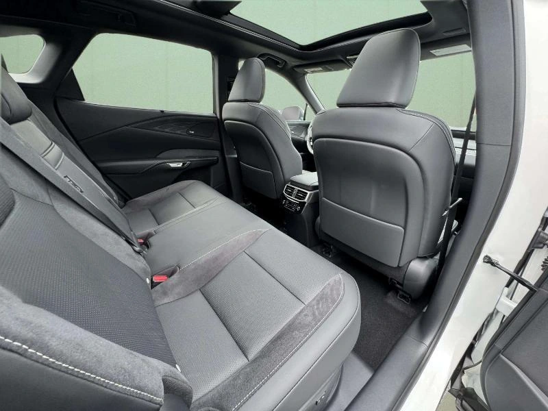 2026 Lexus RX PHEV 450h+ - Photo 20
