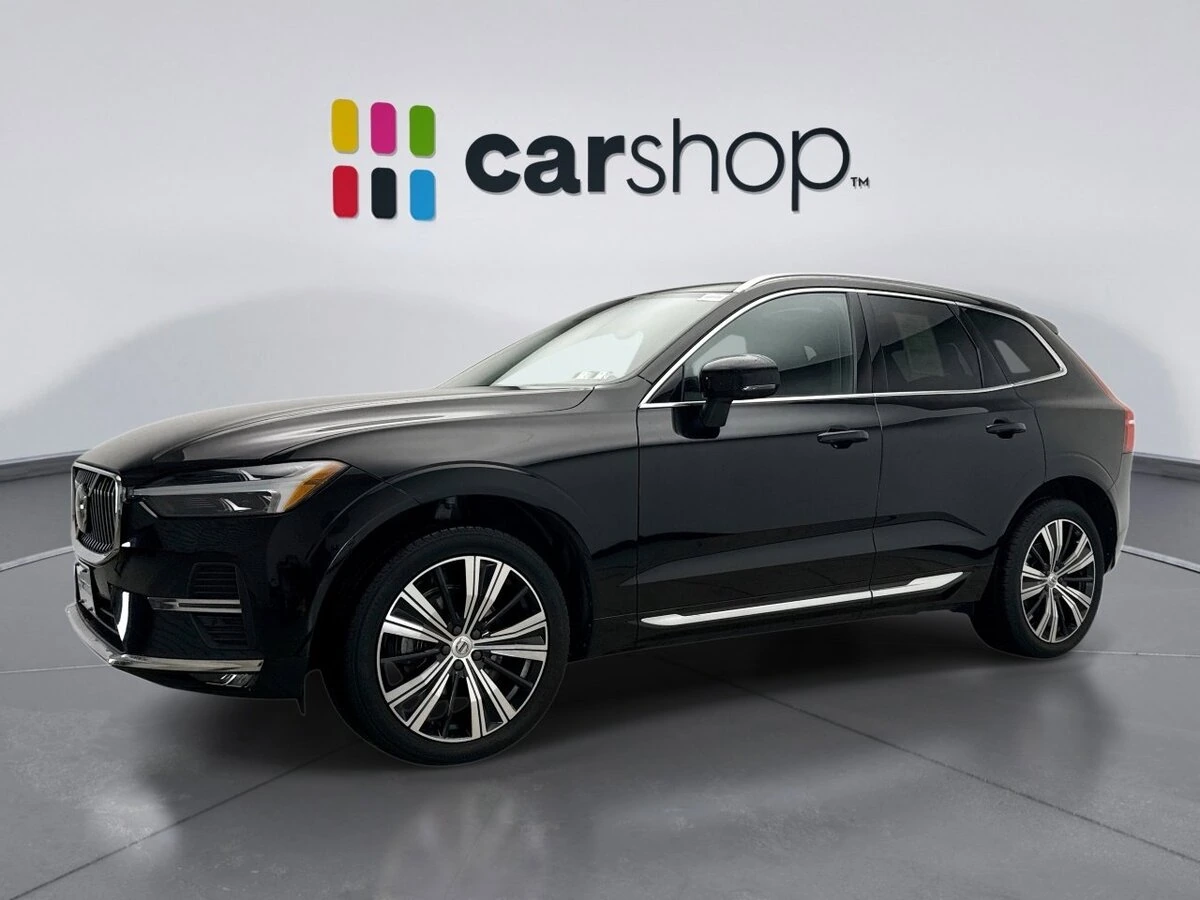 2022 Volvo - image 1