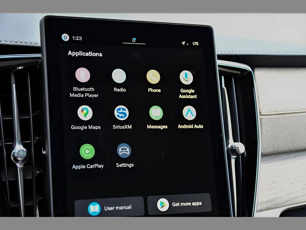 2026 Volvo XC90 Plus - Photo 20