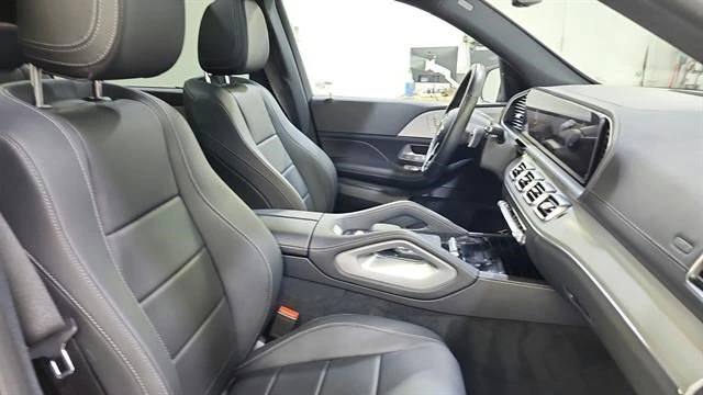 2026 Mercedes-Benz GLS 33