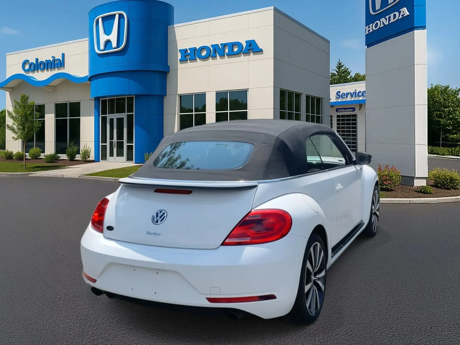 2013 Volkswagen Beetle photo 4