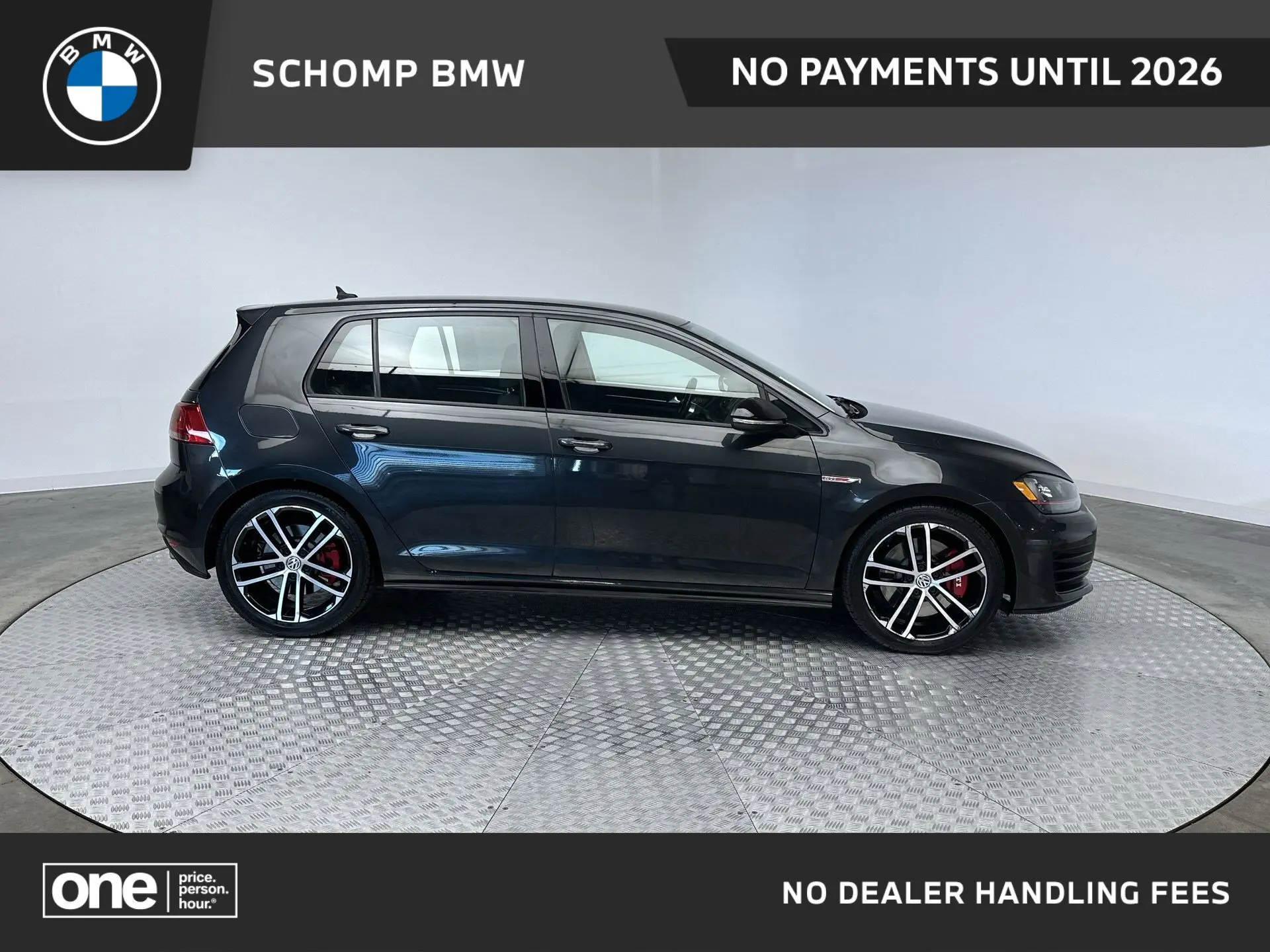 2017 Volkswagen Golf GTI Sport