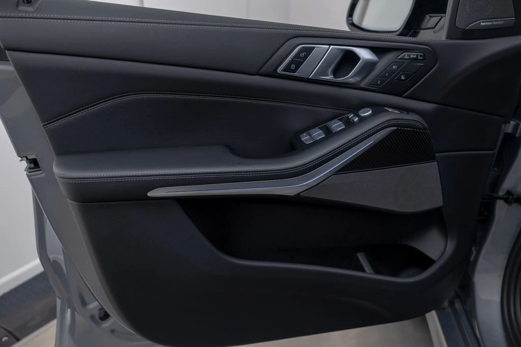 2025 BMW X7 M60i - Photo 26