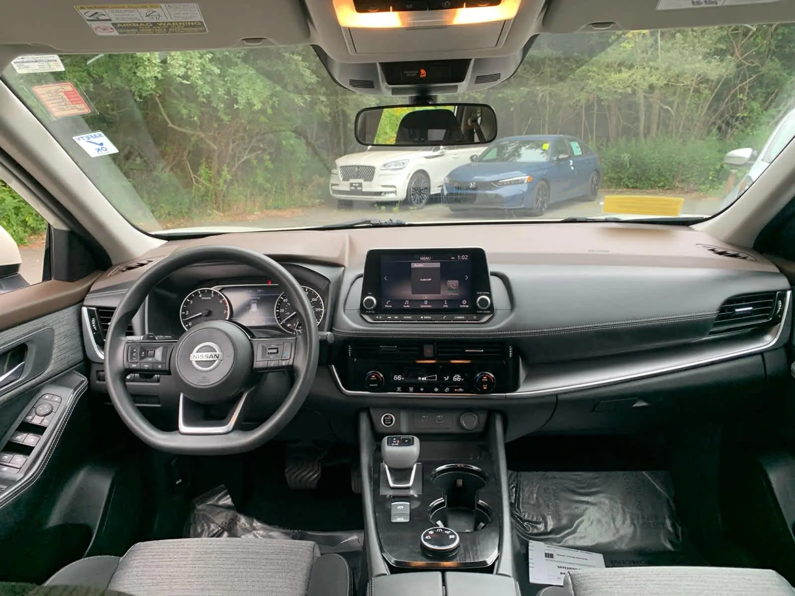 2021 Nissan Rogue SV photo 31